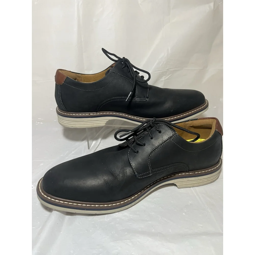 Size 9 W Florsheim Norwalk Plain Toe Oxford Black